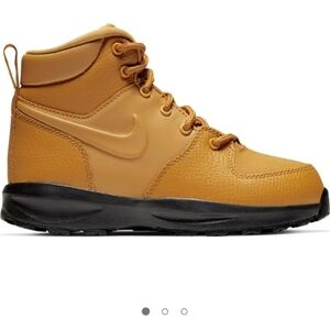 Nike Manoa Toddler Size 10 Brown High Top Leather Hikers
